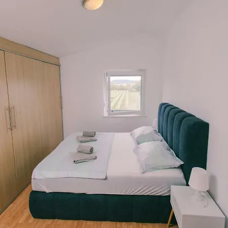 Spacious In With Pool Villa *